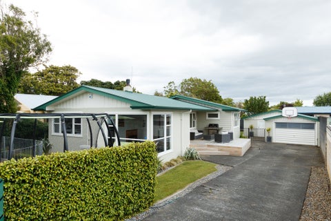 68 Pitama Road, Awapuni, Palmerston North