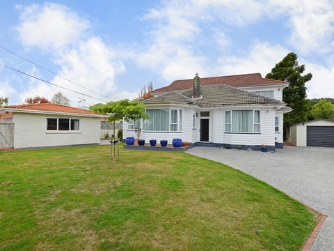 25 Heretaunga Square, Silverstream, Upper Hutt