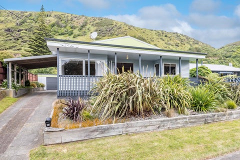 73 Ames Street, Paekakariki