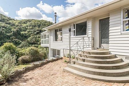 2/38 Foster Crescent, BELMONT, LOWER HUTT