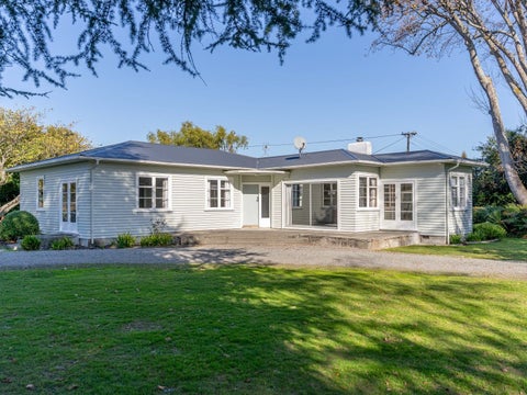 75 Park Road, Carterton