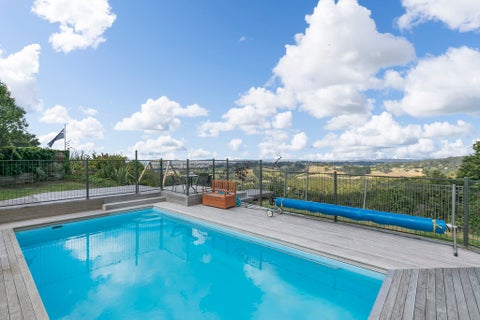 3 Puketaha Road, Swanson, Auckland