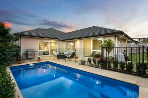 212 Harris Drive, Silverdale, Silverdale
