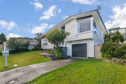 100 Major Drive, Kelson, Lower Hutt
