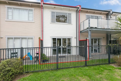 8/232 Middleton Road, Glenside, Wellington
