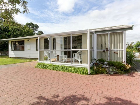 25A Marchant Place, Westown, New Plymouth