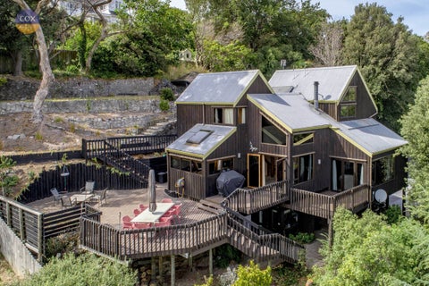 33 Burns Road, Hospital Hill, Napier