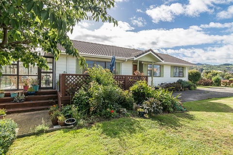 11 Manawa Avenue, Raumati Beach, Paraparaumu