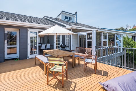 12 Frances Street, Waikanae Beach, Waikanae