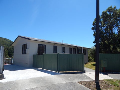 31 Newburn Grove, Wainuiomata, Lower Hutt