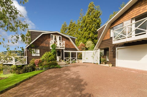 83 James Mackie Road, Helensville, Helensville