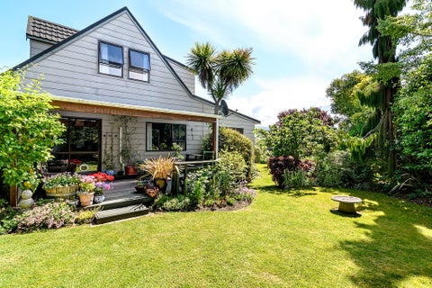 8 Trewavas Street, Motueka