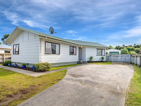 21 Spackman Crescent, Paraparaumu