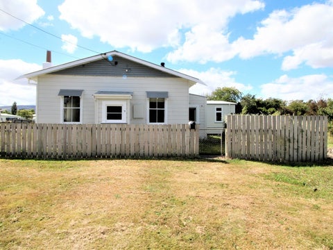 13 Bowen Street, Woodville