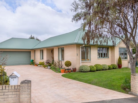 2 Fourth Street, Lansdowne, Masterton