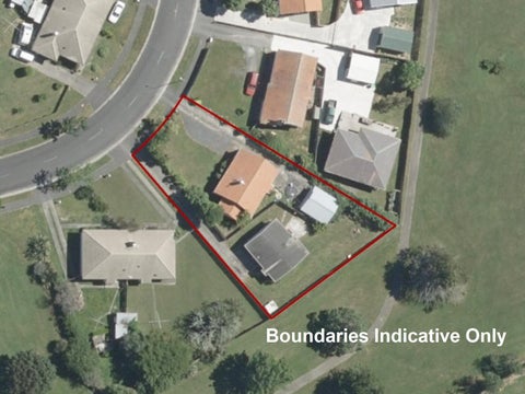 20A Sare Crescent, Fairfield, Hamilton