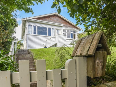 17 Richmond Avenue, Karori, Wellington