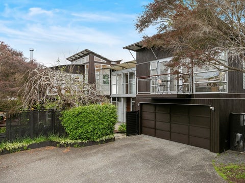 79A Wainui Avenue, Point Chevalier, Auckland