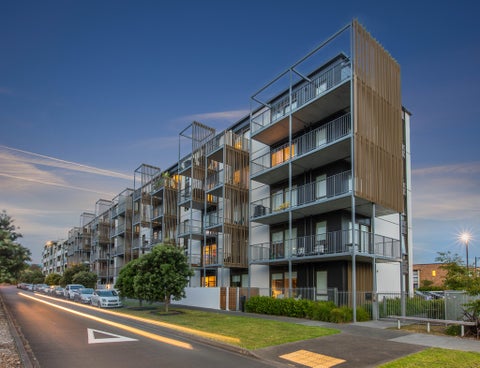 9/4 Bluegrey Avenue, Stonefields, Auckland