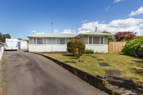 9 Greenock Place, Awapuni, Palmerston North