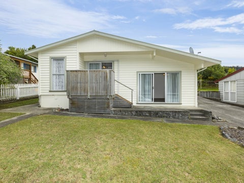 68 Field Street, Silverstream, Upper Hutt