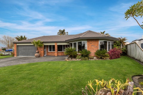 11 Kensington Drive, Taradale, Napier