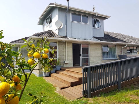 1/20 Holyoake Crescent, Avalon, Lower Hutt