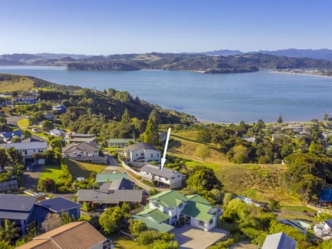 9 Christa Court, Whitianga, Whitianga