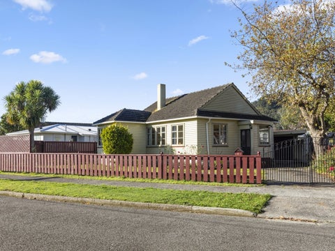 6 Biddle Crescent, Taita, Lower Hutt
