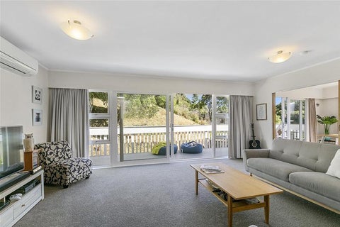 4 St Annes Square, Tawa, Wellington