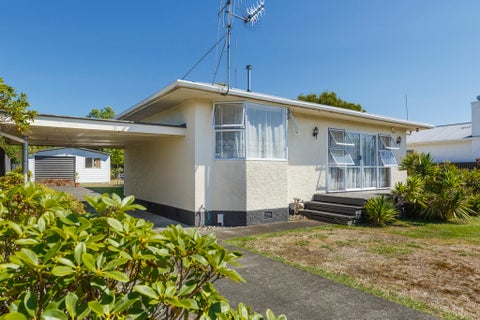 8 Miles Place, Awapuni, Palmerston North