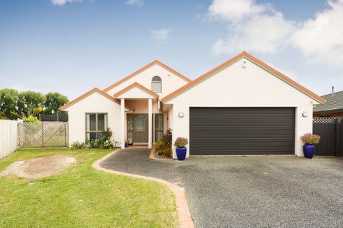 14 Strachan Way, Highbury, Palmerston North