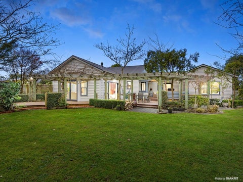 8 Francis Lane, Masterton
