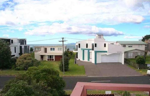 113 Pohutukawa Crescent, Whangamata