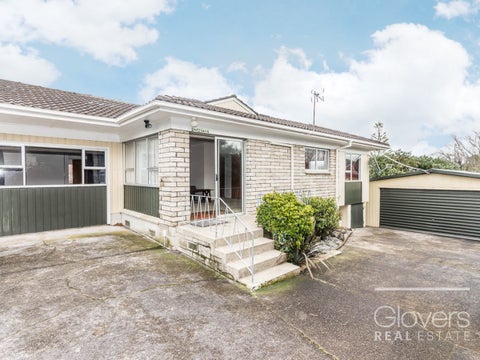 2/4214A Great North Road, Glendene, Auckland