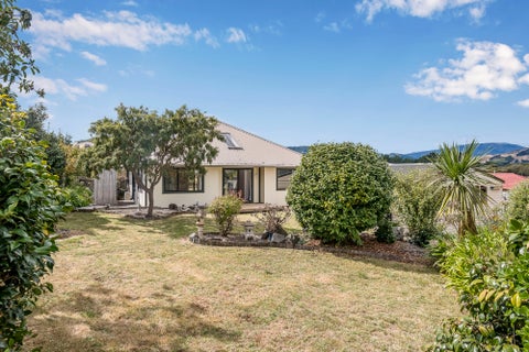 34 Campion Road, Waikanae Beach, Waikanae