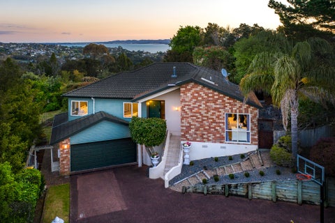 93 Upper Harbour Drive, Greenhithe, Auckland