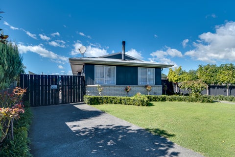 18 Foster Terrace, Onekawa, Napier