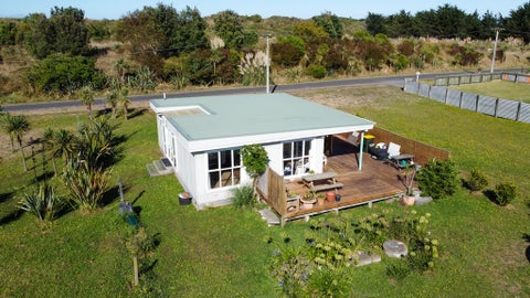 43 Kingi Street, Hokio Beach, Levin