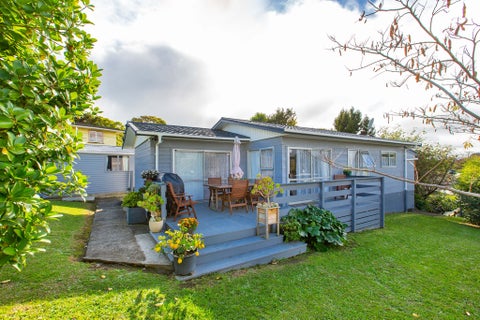 19 Simon Road, Raglan, Raglan