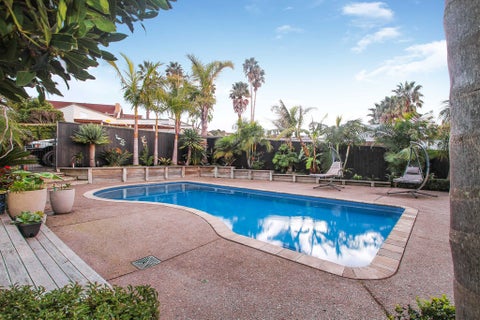 56 William Bayes Place, Red Beach, Red Beach