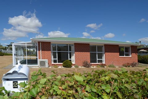 2 Greenaway Place, Martinborough