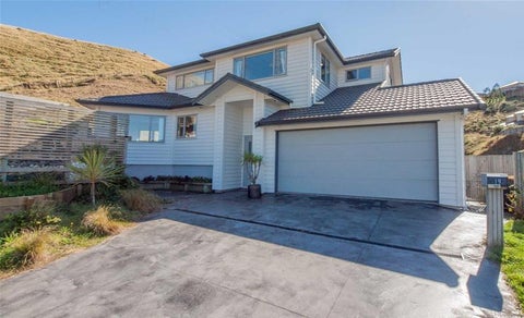 19 Yarnbrook Grove, Churton Park, Wellington