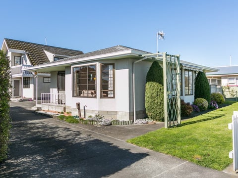 1/37 Middle RD, Havelock North, Havelock North