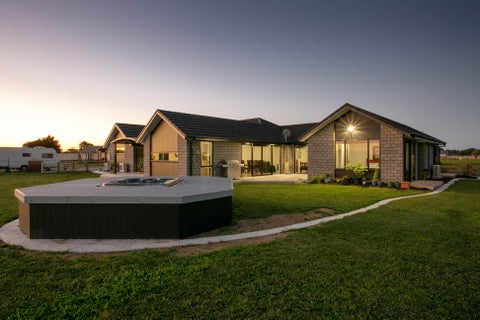 46 Seachange Drive, Leamington, Cambridge