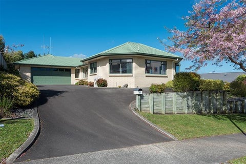 21 Kinloch Drive, Bethlehem, Tauranga
