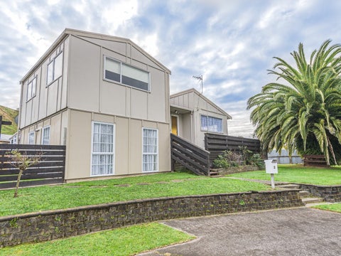 2 Photinia Place, Aramoho, Whanganui