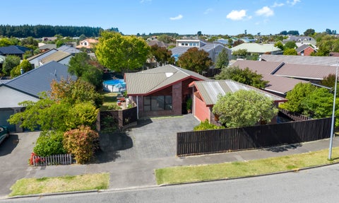 6 Pinaster Place, Parklands, Christchurch