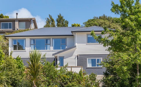 28 Redwood Avenue, Tawa, Wellington
