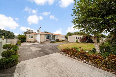 52A Dixon Avenue, Hawera